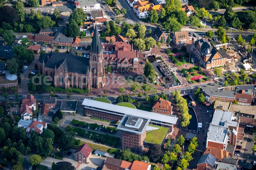 Aerial photograph Papenburg - Church building Sankt-Antonius-Kirche on the church street in Papenburg in the state Lower Saxony, Germany