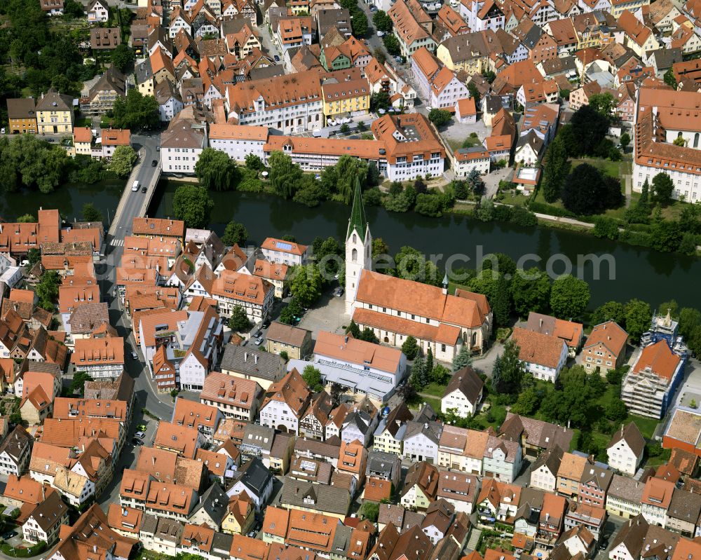 Aerial photograph Rottenburg am Neckar - Church building of the Collegiate Church of St. Moriz in the old town center of downtown on the banks of the river Neckar in Rottenburg am Neckar in the state Baden-Wuerttemberg, Germany