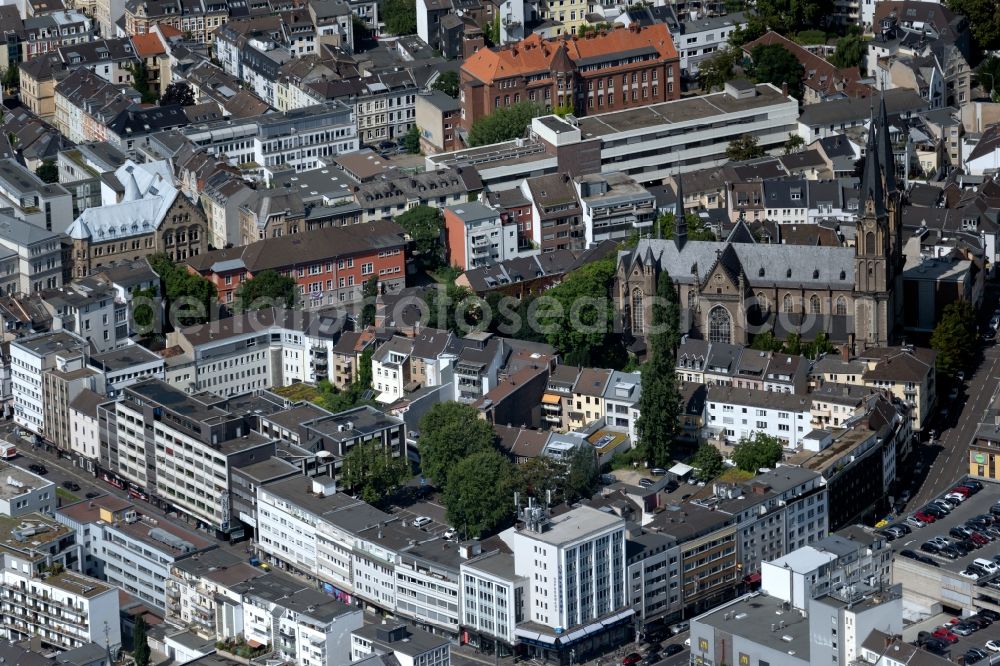 Bonn from the bird's eye view: Church building Stiftskirche Sankt Johannes Baptist and Petrus on the Stiftsgasse in the district Zentrum in Bonn in the state North Rhine-Westphalia, Germany