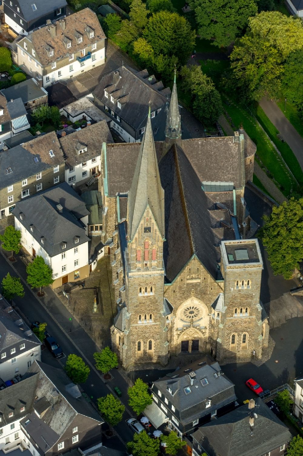 Aerial image Olpe - Church building of St.Martinuskirche Old Town- center of downtown in Olpe in the state North Rhine-Westphalia