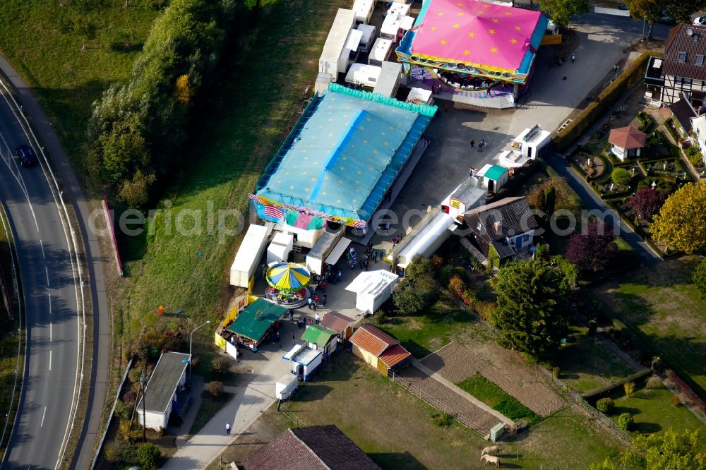 Bovenden from the bird's eye view: Fair - event location at festival Erntedankfest in Bovenden in the state Lower Saxony, Germany