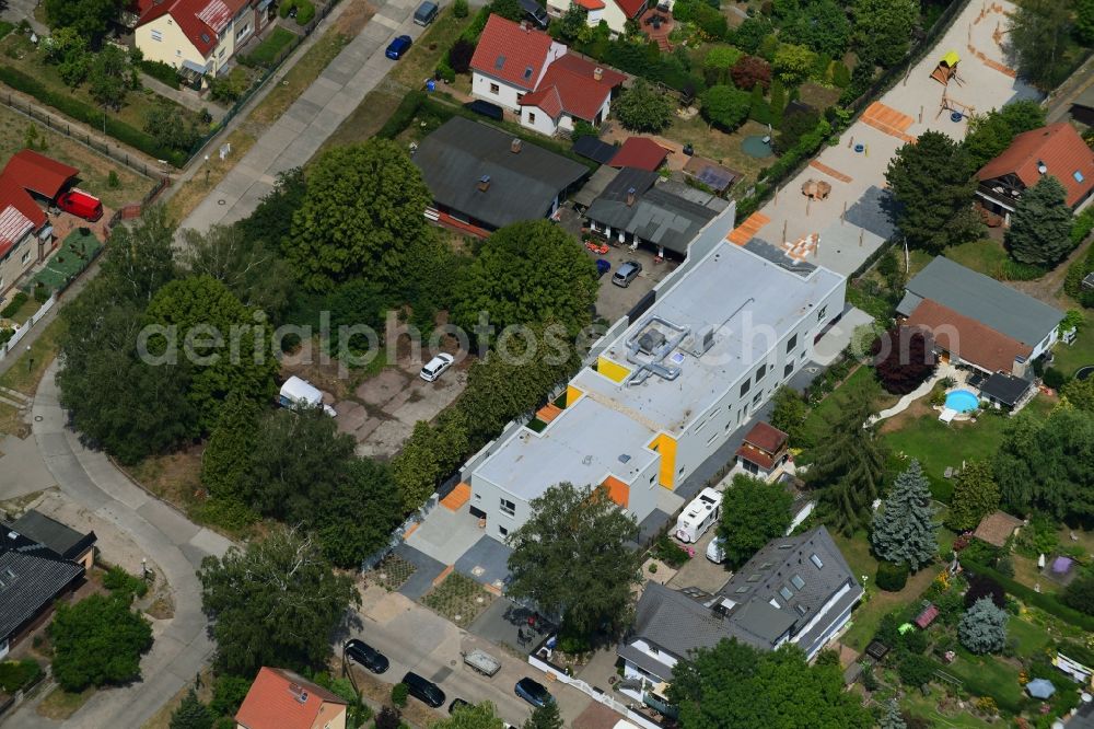 Aerial photograph Berlin - Kindergarten building and Nursery school on Dirschauer Strasse in the district Mahlsdorf in Berlin, Germany