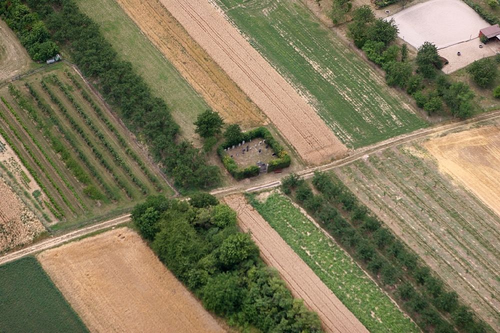 Ober-Olm from above - Very small cemetery between fields and arable land in Ober-Olm in Rhineland-Palatinate