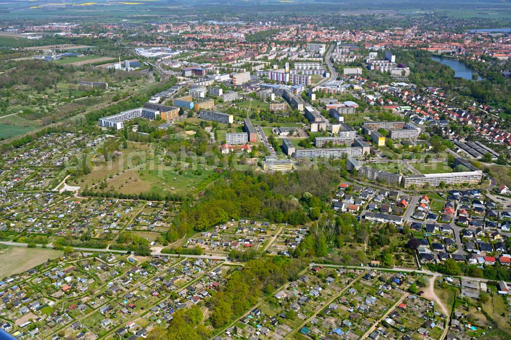 Aerial photograph Hansestadt Stendal - Allotment gardens and cottage settlement on Uenglinger Weg in Hansestadt Stendal in the state Saxony-Anhalt, Germany
