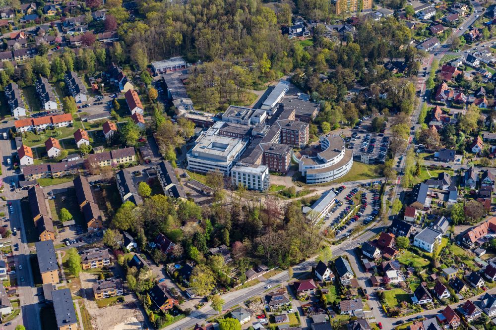Aerial photograph Buxtehude - Hospital grounds of the Clinic Elbe Klinkum in Buxtehude in the state Lower Saxony, Germany