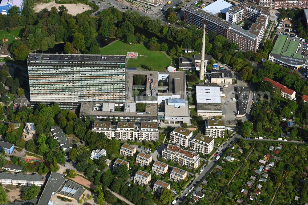 Aerial image Hamburg - Hospital grounds of the Clinic Asklepios Klinik Altona on Paul-Ehrlich-Strasse in the district Altona in Hamburg, Germany