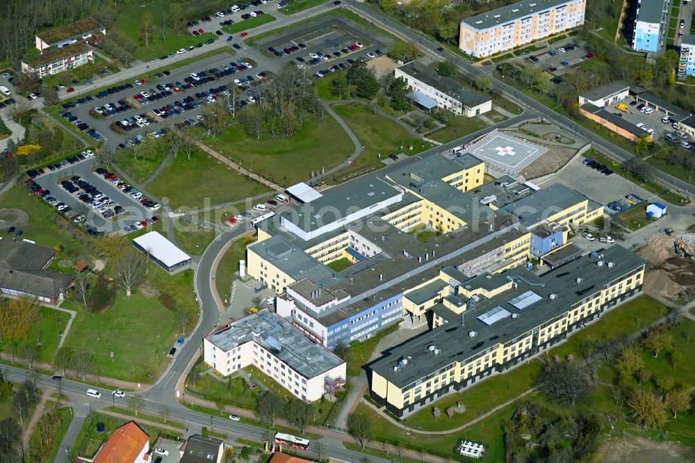 Schwedt/Oder from above - Hospital grounds of the Clinic Asklepios Klinikum Uckermark GmbH in Schwedt/Oder in the state Brandenburg, Germany