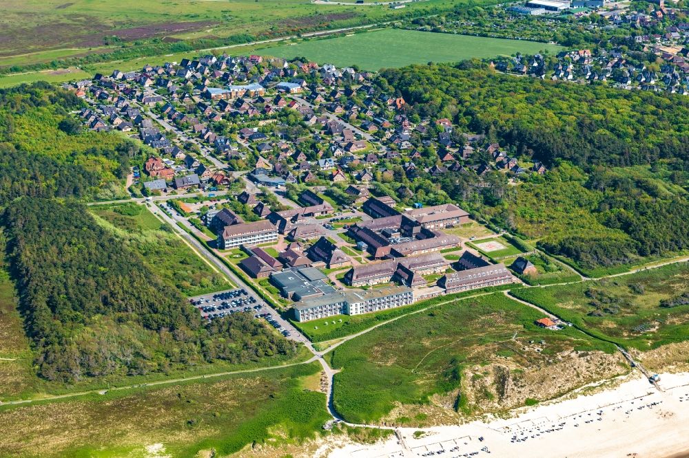 Aerial image Sylt - Hospital grounds of the Clinic Asklepios Nordseeklinik in Westerland (Sylt) at the island Sylt in the state Schleswig-Holstein, Germany