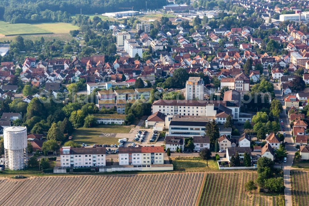Kandel from the bird's eye view: Hospital grounds of the Clinic Asklepios Suedpfalzkliniken in Kandel in the state Rhineland-Palatinate, Germany