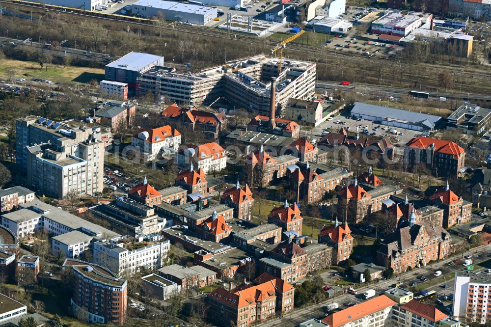 Berlin from the bird's eye view: Hospital grounds of the Clinic DRK Kliniken Berlin Westend on Spandauer Damm in the district Westend in Berlin, Germany