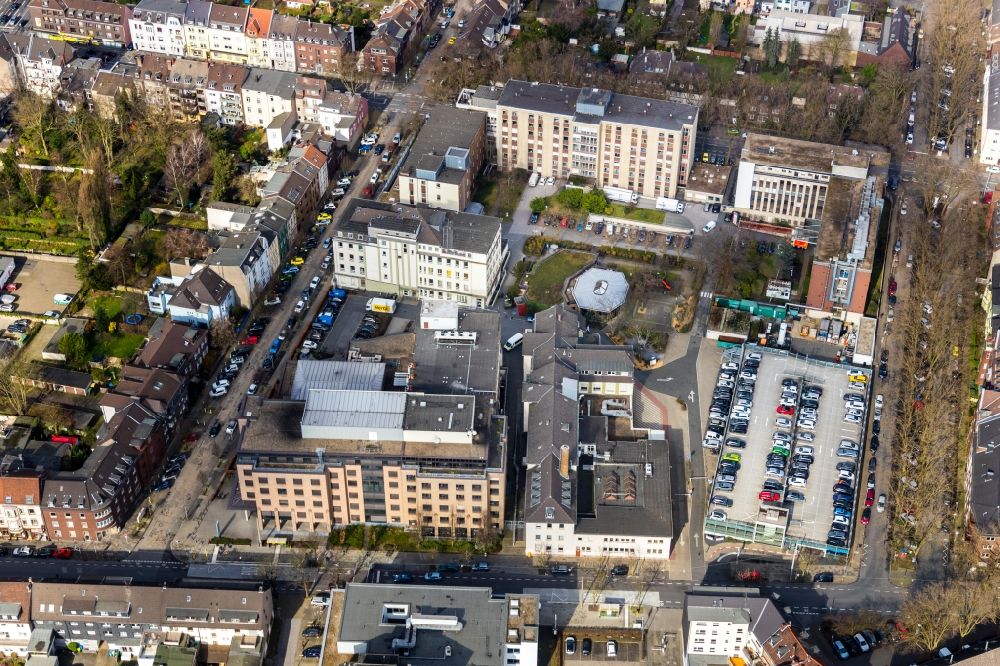 Aerial photograph Oberhausen - Hospital grounds of the Clinic Evangelisches Krankenhaus Oberhausen on Virchowstrasse in Oberhausen in the state North Rhine-Westphalia, Germany
