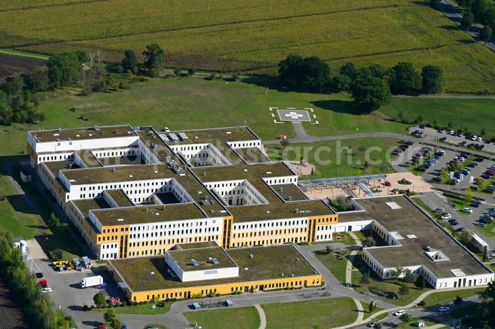 Aerial photograph Gifhorn - Hospital grounds of the Clinic Helios Klinikum Gifhorn on street Campus in the district Gamsen in Gifhorn in the state Lower Saxony, Germany