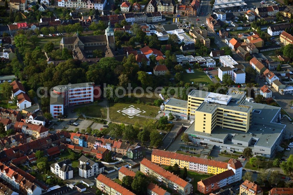 Aerial photograph Helmstedt - Hospital grounds of the Clinic Helios St. Marienberg Klinik in Helmstedt in the state Lower Saxony, Germany