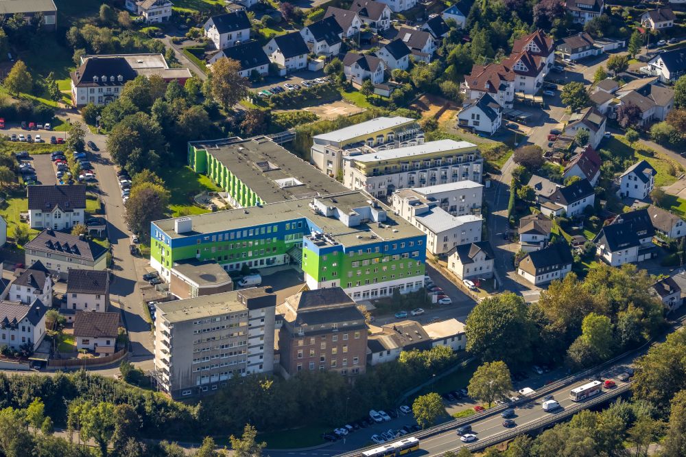 Aerial image Lennestadt - Hospital grounds of the Clinic St. Josefs-Hospital Lennestadt on Uferstrasse in the district Altenhundem in Lennestadt in the state North Rhine-Westphalia, Germany