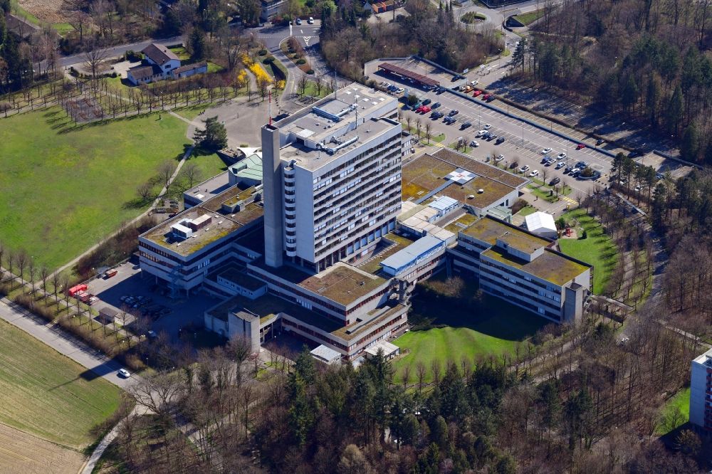 Binningen from the bird's eye view: Hospital grounds of the Clinic Kontonsspital Bruderholz Basellond in Binningen in the canton Basel-Landschaft, Switzerland