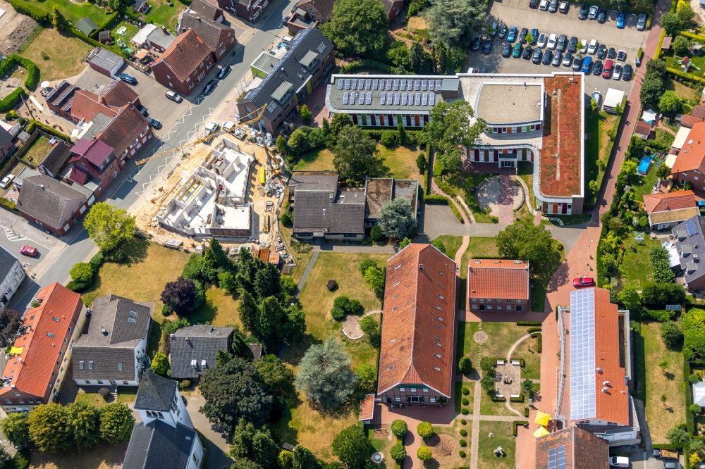 Walstedde from the bird's eye view: Hospital grounds of the Haus Walstedde Children's Hospital in Walstedde, North Rhine-Westphalia, Germany