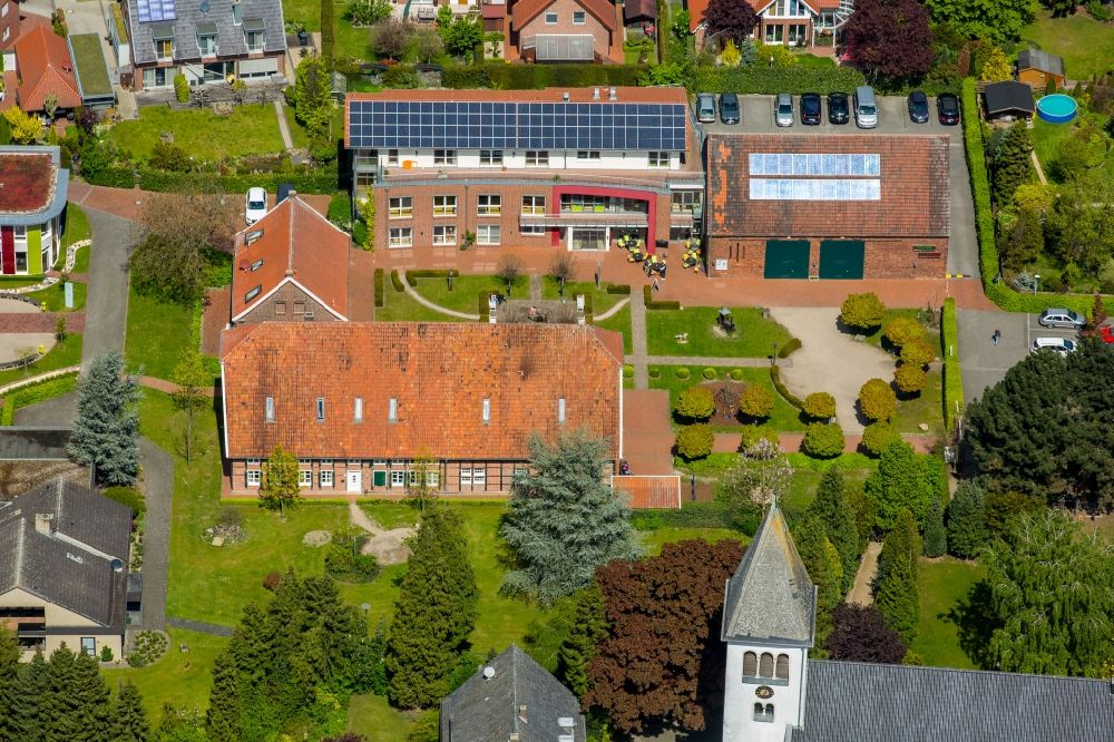 Walstedde from the bird's eye view: Hospital grounds of the Haus Walstedde Children's Hospital in Walstedde, North Rhine-Westphalia, Germany