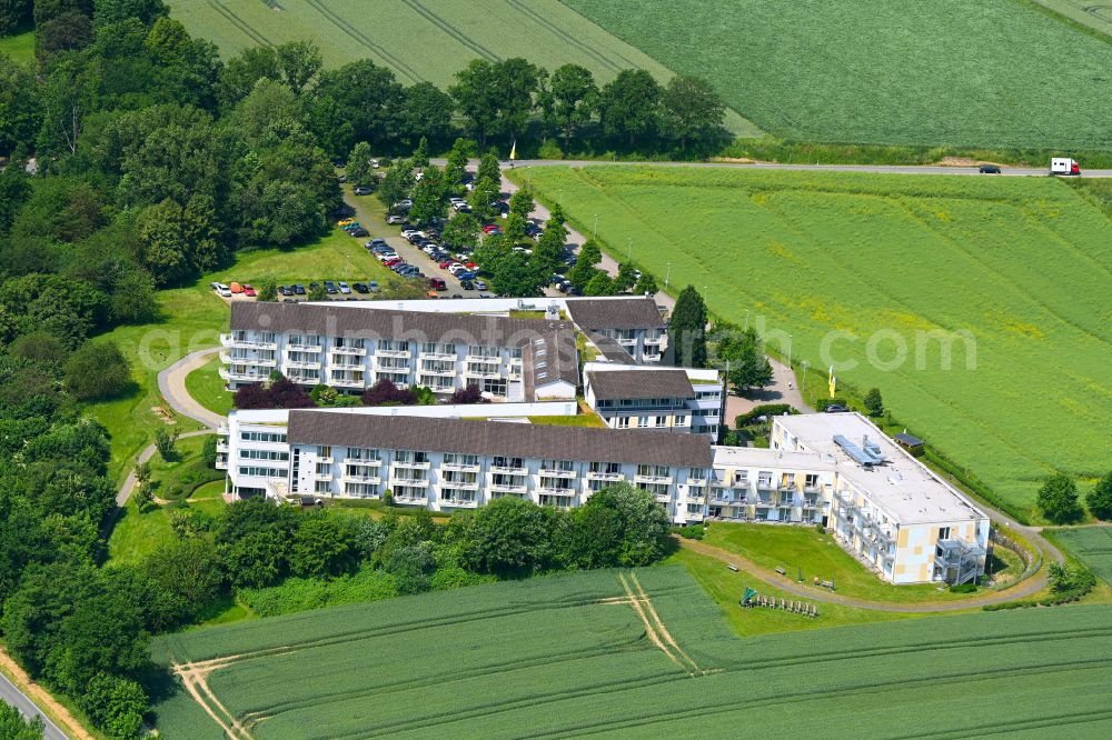 Aerial photograph Möhnesee - Hospital grounds of the Clinic Klinik Moehnesee on street Schnappweg in Moehnesee at Sauerland in the state North Rhine-Westphalia, Germany