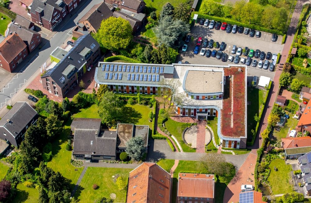 Aerial image Drensteinfurt - Hospital grounds of the Clinic of Klinik Walstedde GmbH in Drensteinfurt in the state North Rhine-Westphalia, Germany