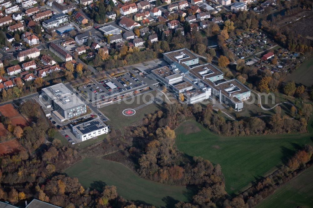 Aerial image Forchheim - Hospital grounds of the Clinic Klinikum Forchheim of Vereinigten Pfruenofstiftung on Krankenhausstrasse in Forchheim in the state Bavaria, Germany