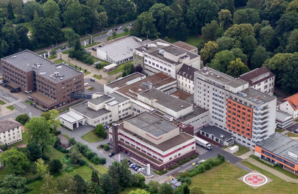 Lemgo from the bird's eye view: Hospital grounds of the Clinic Klinikum Lippe Lemgo Rintelner Strasse in Lemgo in the state North Rhine-Westphalia, Germany