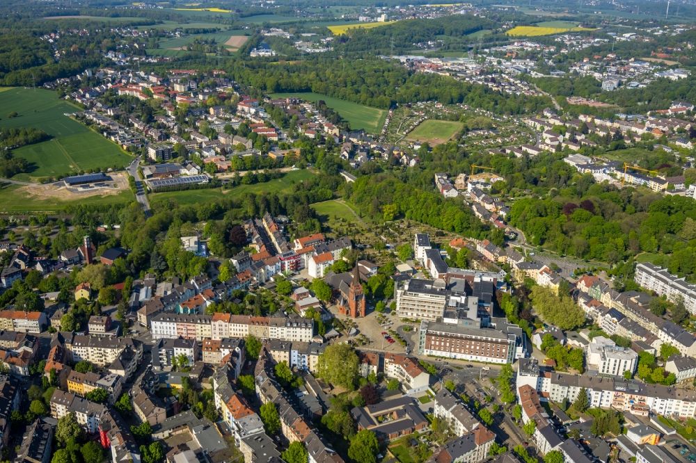 Aerial image Witten - Clinic of the hospital grounds Marien-Hospital, Marienkirche church on Marienplatz square in Witten in the state of North Rhine-Westphalia