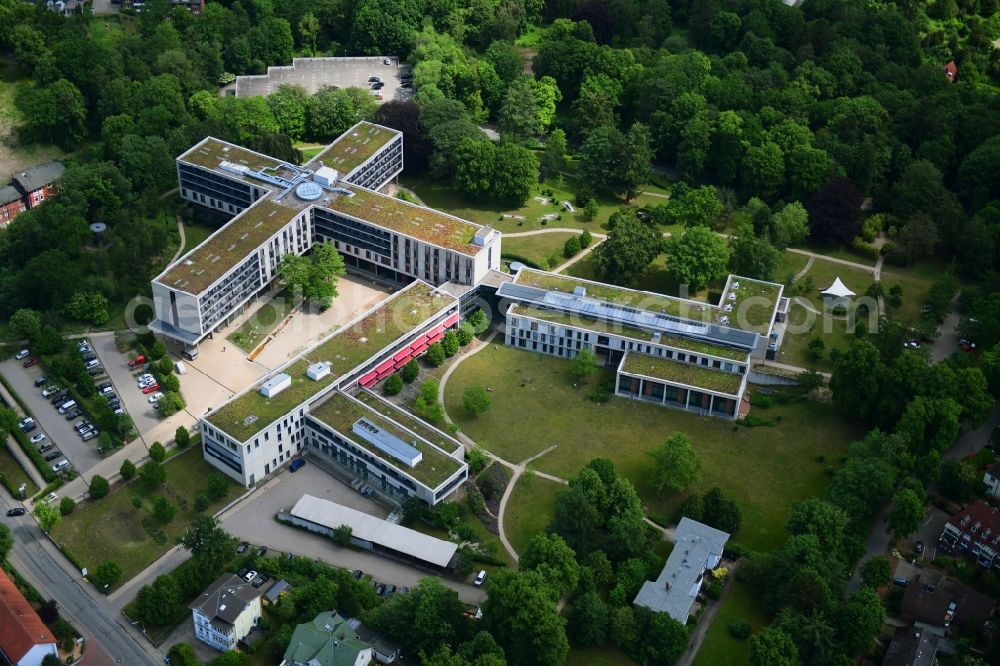 Aerial image Bad Malente-Gremsmühlen - Hospital grounds of the Clinic Muehlenbergklinik - Holsteinische Schweiz on Frahmsallee in Bad Malente-Gremsmuehlen in the state Schleswig-Holstein, Germany