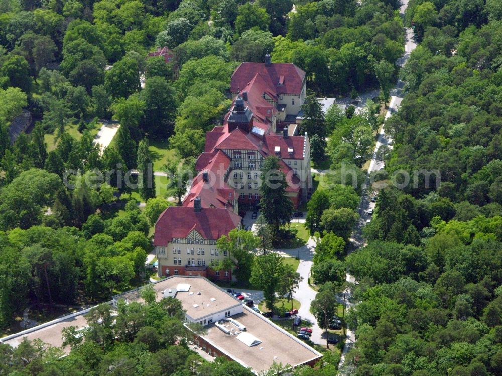 Aerial photograph Beelitz-Heilstätten - Hospital grounds of the Clinic Neurologische Fachkliniken on Paracelsus-Ring in Beelitz-Heilstaetten in the state Brandenburg, Germany