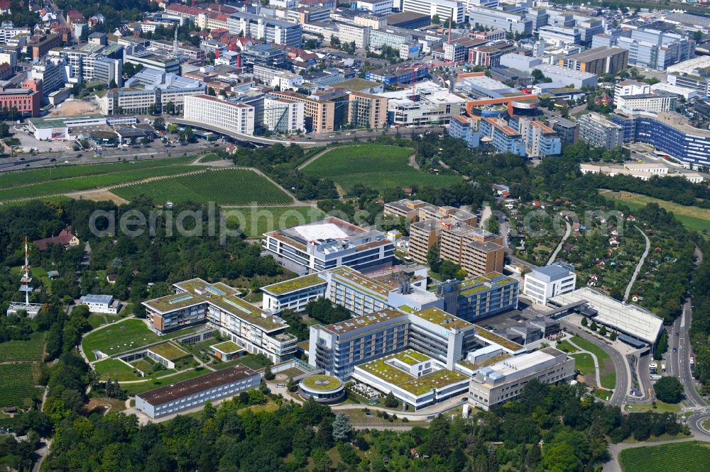 Aerial image Stuttgart - Hospital grounds of the Clinic Robert-Bosch-Krankenhaus in the district Bad Cannstatt in Stuttgart in the state Baden-Wurttemberg, Germany