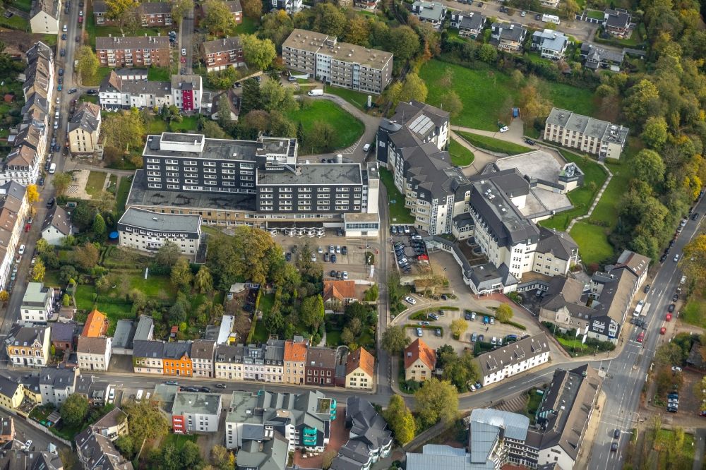 Aerial image Essen - Hospital grounds of the Clinic Sankt Josef Essen-Werden in Werden in the state North Rhine-Westphalia, Germany