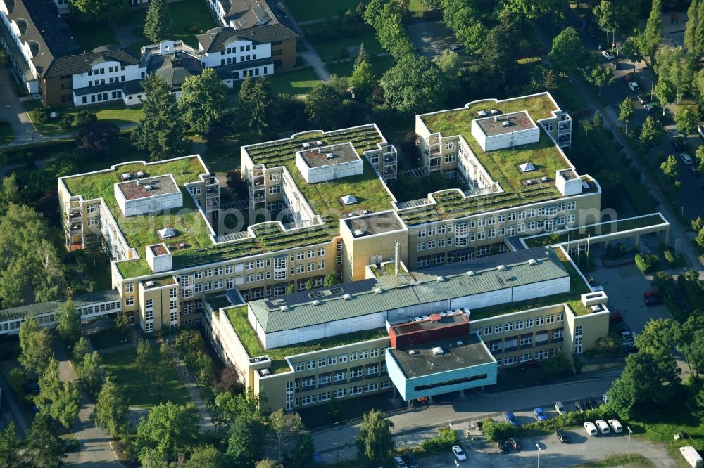Aerial image Berlin - Hospital grounds of the Clinic Sankt Marien in the district Steglitz-Zehlendorf in Berlin, Germany