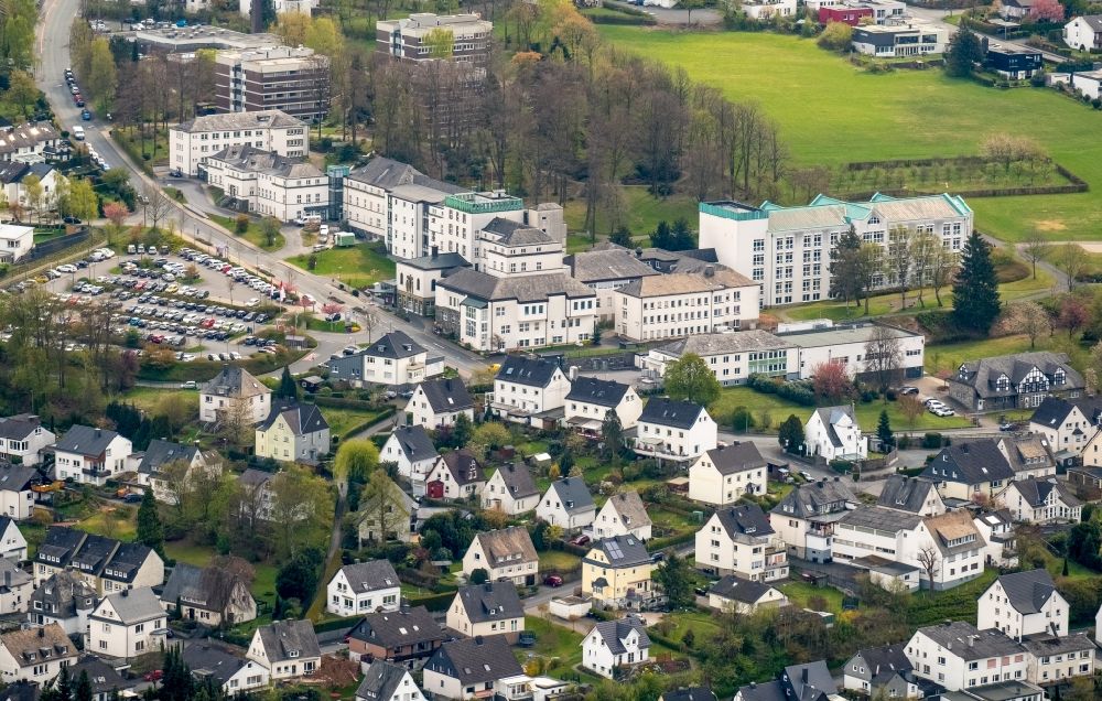Meschede from the bird's eye view: Hospital grounds of the Clinic St. Walburga-Krankenhaus Meschede on Schederweg in Meschede in the state North Rhine-Westphalia, Germany