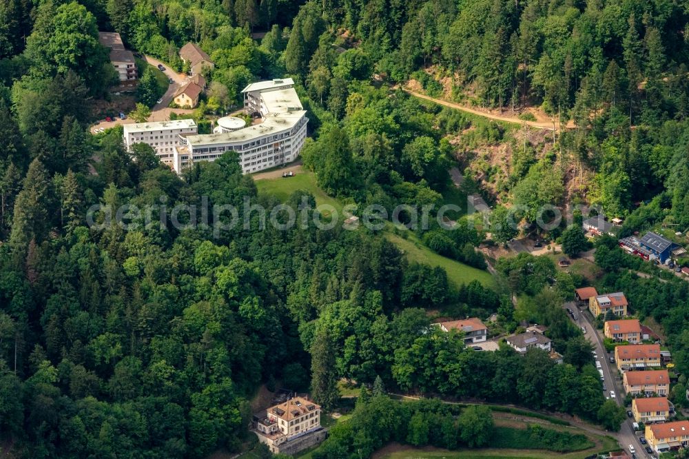 Aerial photograph Waldkirch - Hospital grounds of the rehabilitation center DH-Klinik Waldkirch gGmbH in Waldkirch in the state Baden-Wuerttemberg, Germany