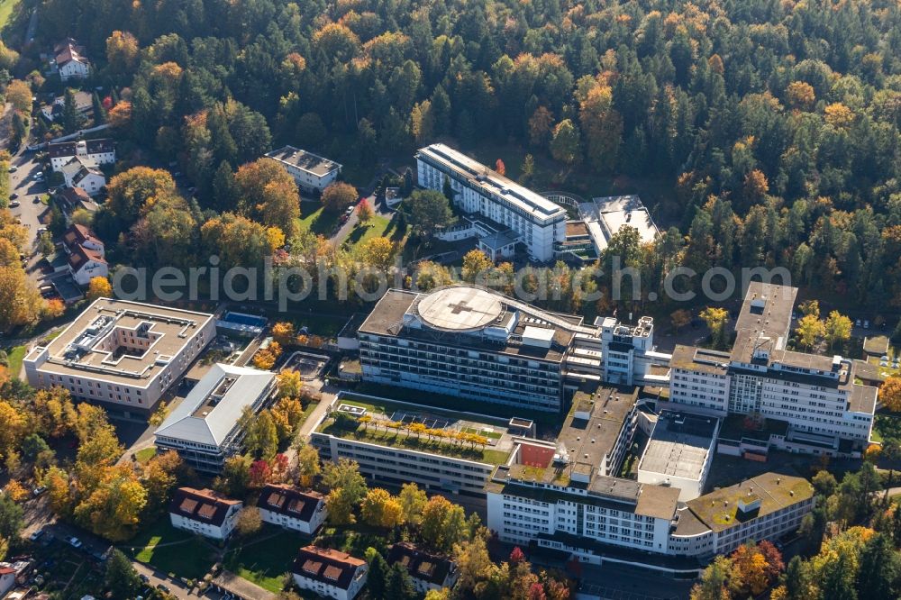 Aerial photograph Karlsbad - Hospital grounds of the rehabilitation center in Karlsbad in the state Baden-Wuerttemberg, Germany