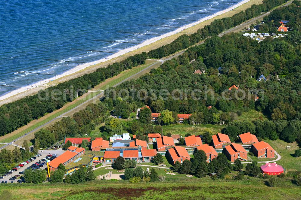 Aerial photograph Zingst - Hospital grounds of the rehabilitation center Ostseeklinik Zingst in Zingst at the baltic sea coast in the state Mecklenburg - Western Pomerania, Germany