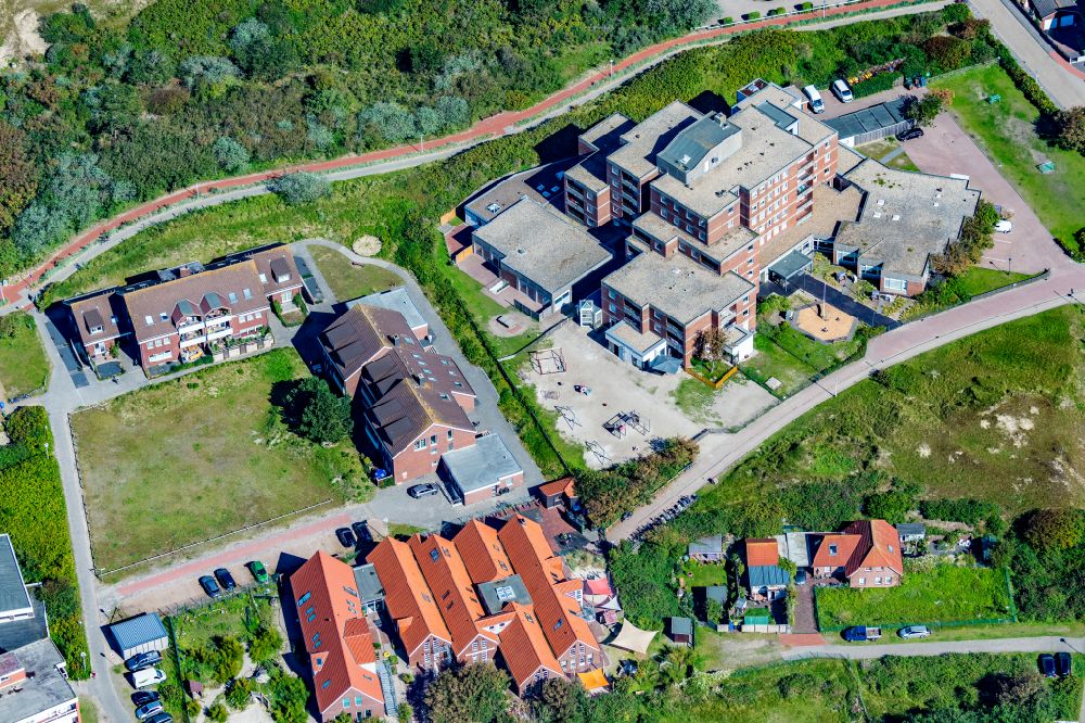 Norderney from the bird's eye view: Hospital grounds of the rehabilitation center Kurzentrum Norderney in Norderney in the state Lower Saxony, Germany
