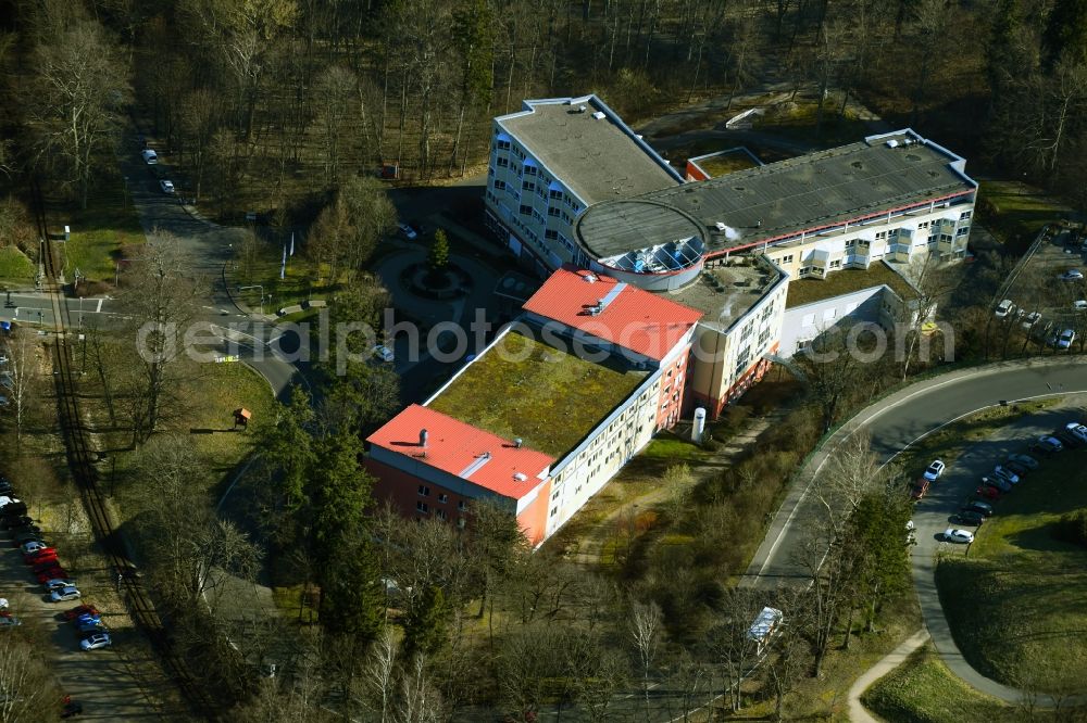 Aerial image Friedrichroda - Clinic area of a??a??the hospital SRH Klinikum Waltershausen-Friedrichroda Am Klosterberg in Friedrichroda in the state Thuringia, Germany