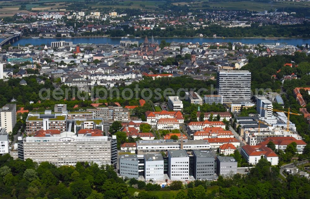 Aerial image Mainz - Hospital grounds of the University Medical Center of Johannes Gutenberg University Mainz in Mainz in Rhineland-Palatinate