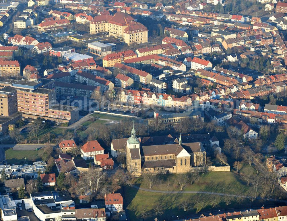 Aerial photograph Helmstedt - Das Kloster St. Marienberg an der Klosterstraße in Helmstedt. Es wurde 1176 als Augustiner-Chorfrauenstift gegründet. The cloister St. Marienberg in the street Klosterstrasse in Helmstedt. The cloister was founded in 1176 as an Augustinian chapter of canonesses.