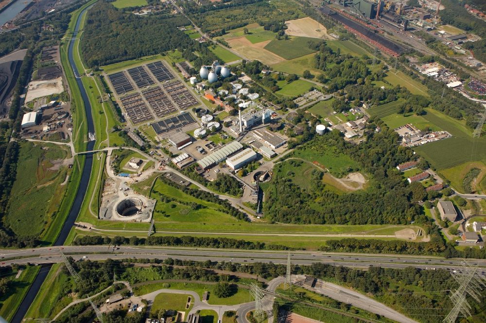 Aerial image Bottrop - View of the purification plant in Bottrop in the state of North-Rhine Westphalia