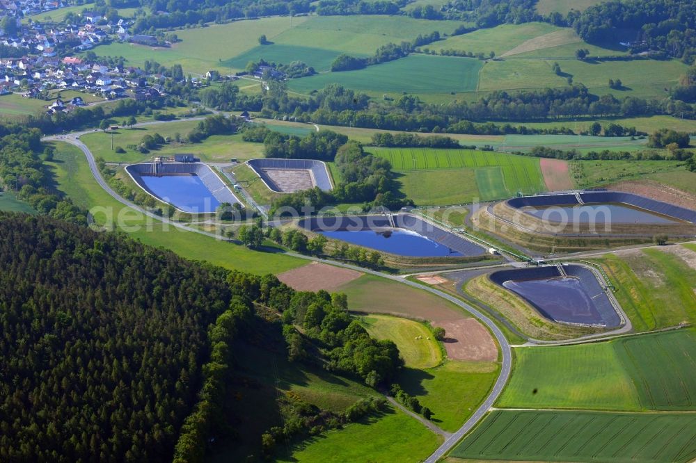 Aerial photograph Heringen (Werra) - Sewage works Basin and purification steps for waste water treatment in the district Bengendorf in Heringen (Werra) in the state Hesse, Germany