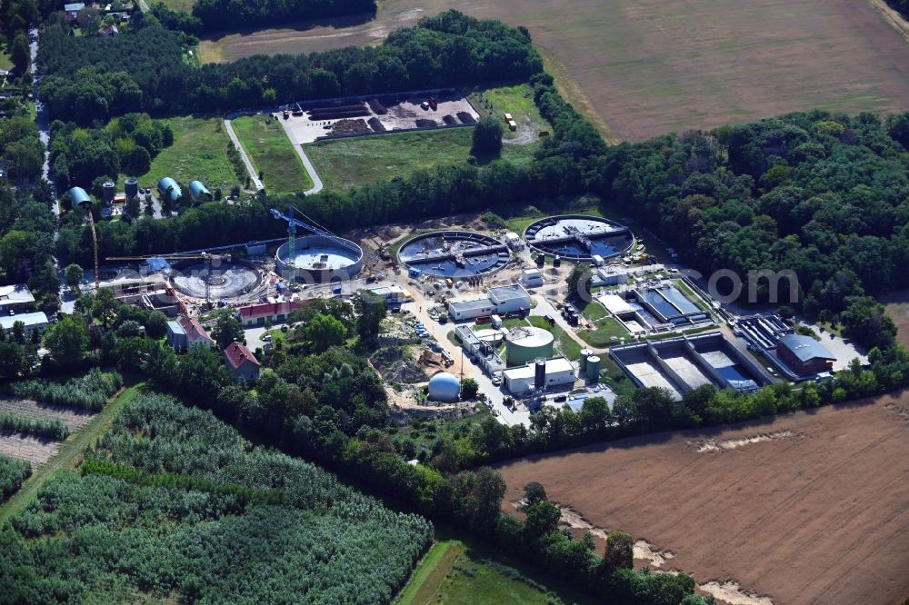 Aerial photograph Potsdam - Sewage works Basin and purification steps for waste water treatment on the Lerchensteig in the district Bornim in Potsdam in the state Brandenburg, Germany