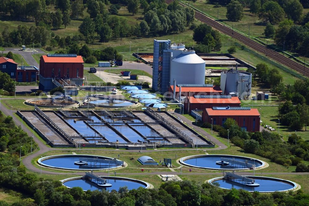 Aerial image Schönwalde-Glien - Sewage works Basin and purification steps for waste water treatment Klaerwerk Wansdorf in Klaerwerksweg in Schoenwalde-Glien in the state Brandenburg