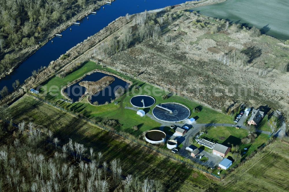 Liebenwalde from the bird's eye view: Sewage works Basin and purification steps for waste water treatment Trink- and Abwasserzweckverband Liebenwalde in Liebenwalde in the state Brandenburg, Germany