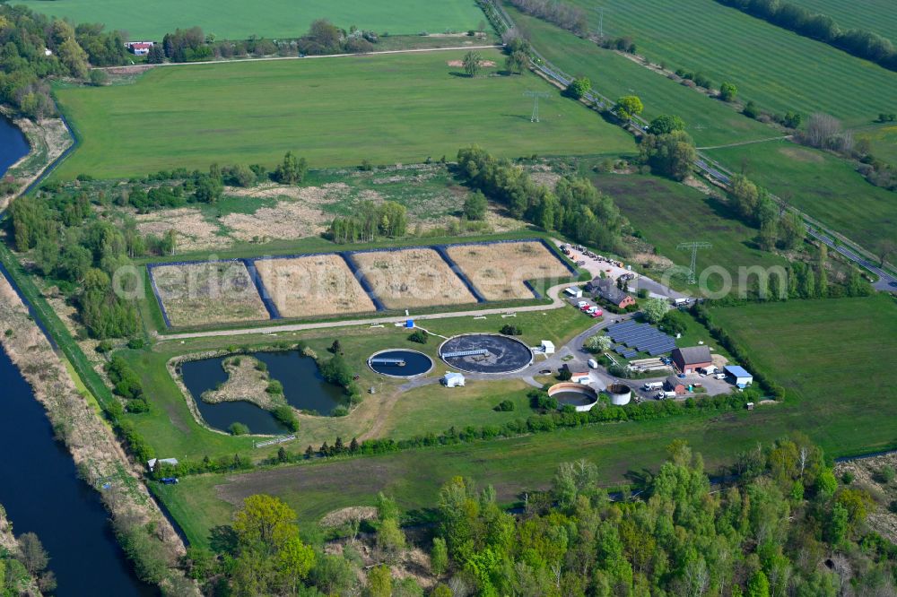 Liebenwalde from the bird's eye view: Sewage works Basin and purification steps for waste water treatment Trink- and Abwasserzweckverband Liebenwalde in Liebenwalde in the state Brandenburg, Germany