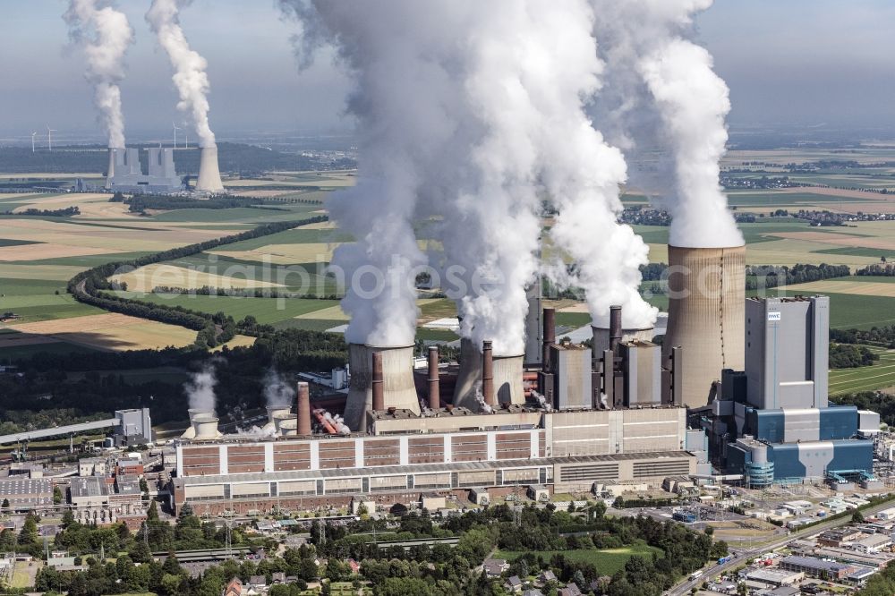 Aerial image Bergheim - Coal power plants of the RWE Power AG Kraftwerk Niederaussem in the district Niederaussem in Bergheim in the state North Rhine-Westphalia, Germany