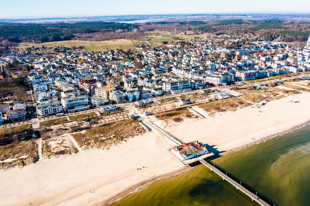 Aerial photograph Heringsdorf - Running surfaces and construction of the pier over the water surface . in Heringsdorf on the island of Usedom in the state Mecklenburg - Western Pomerania, Germany
