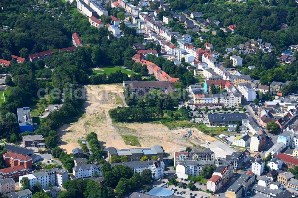 Flensburg from the bird's eye view: Construction site for the renovation and reconstruction of the building complex of the former military barracks on Junkerhohlweg in the district Westliche Hoehe in Flensburg in the state Schleswig-Holstein, Germany