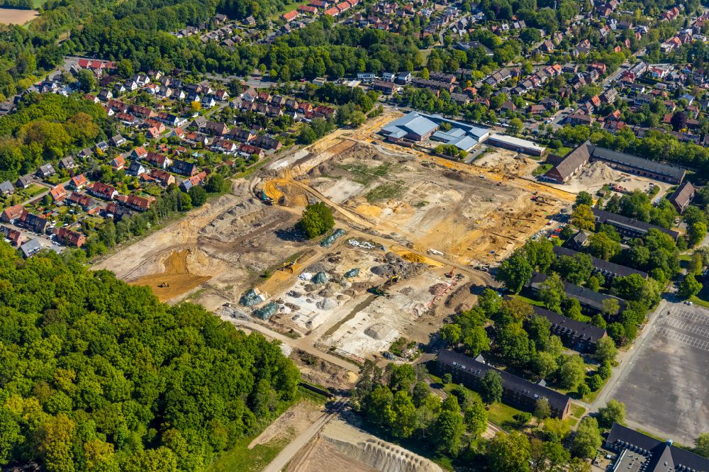 Aerial image Münster - Construction site for the renovation and reconstruction of the building complex of the former military barracks to the apartment building - residential complex along the Albersloher Weg in the district Wolbeck in Muenster in the state North Rhine-Westphalia, Germany