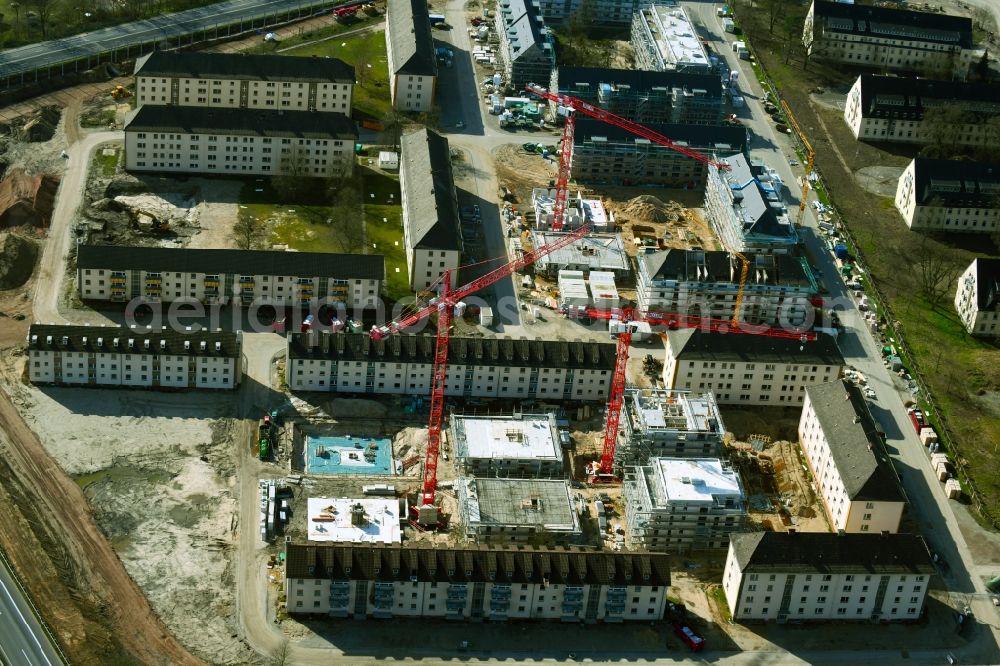 Hanau from above - Construction site for the renovation and reconstruction of the building complex of the former military barracks PIONEER QUARTIER in the district Wolfgang in Hanau in the state Hesse, Germany